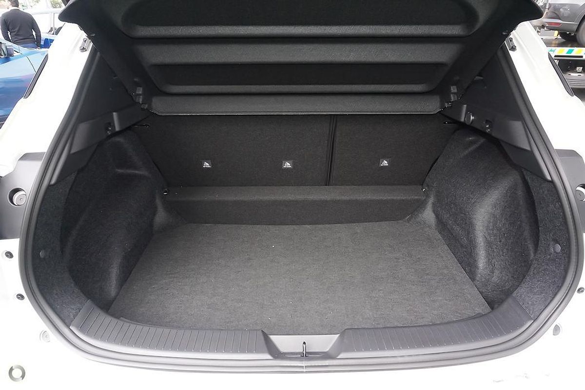 2025 Nissan QASHQAI ST-L J12