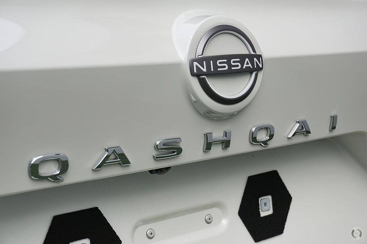 2025 Nissan QASHQAI ST-L J12