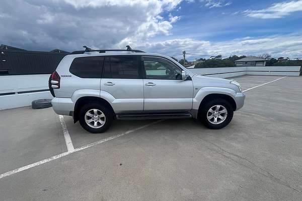2004 Toyota Landcruiser Prado VX GRJ120R