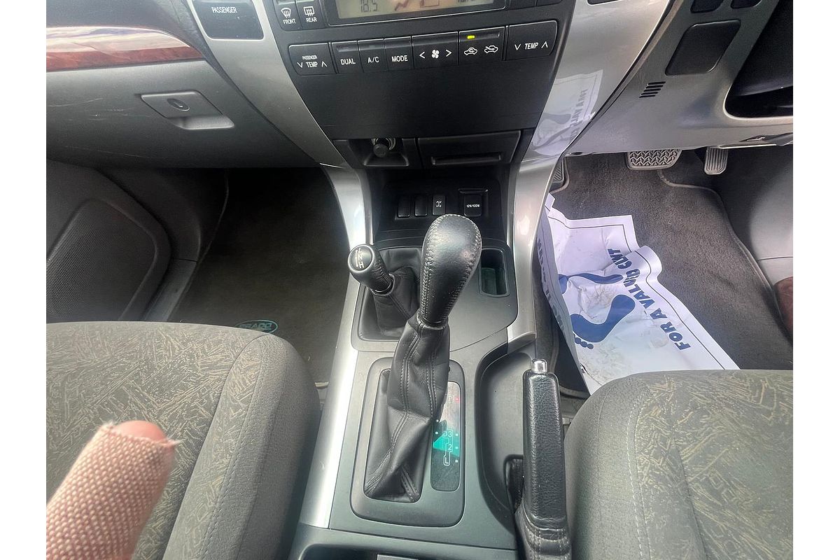 2004 Toyota Landcruiser Prado VX GRJ120R