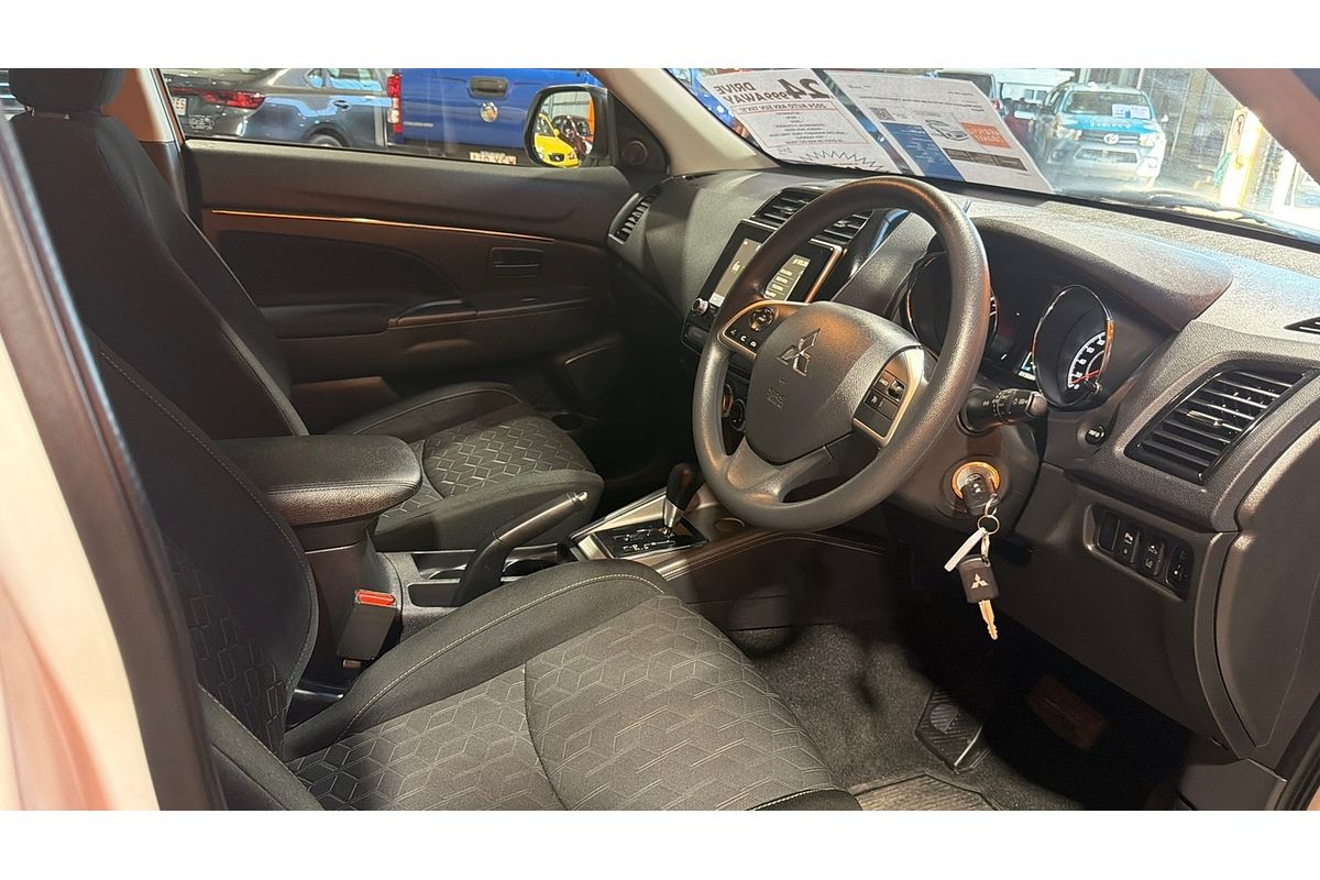 2024 Mitsubishi ASX MR XD