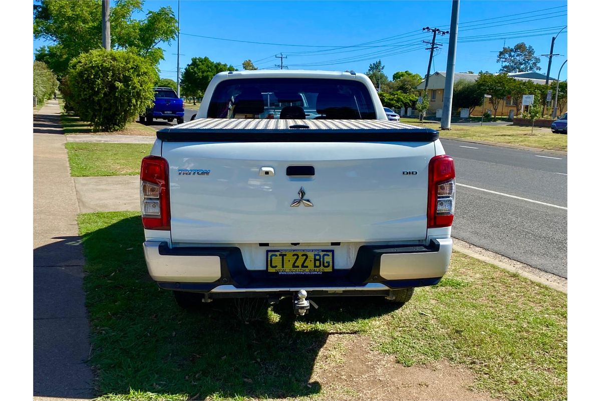 2018 Mitsubishi Triton GLX ADAS MR 4X4