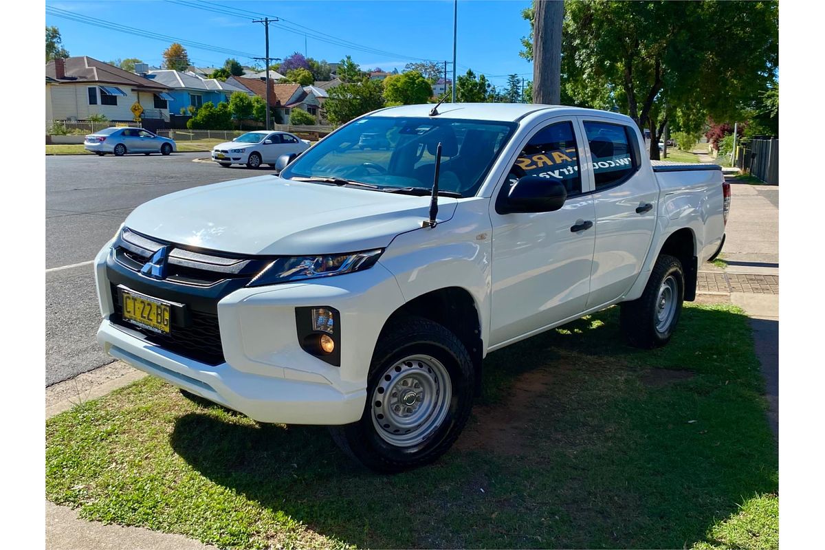 2018 Mitsubishi Triton GLX ADAS MR 4X4