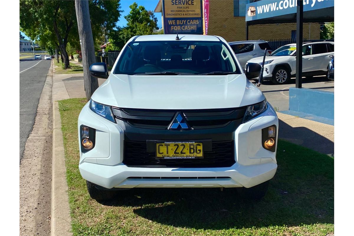 2018 Mitsubishi Triton GLX ADAS MR 4X4