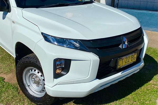 2018 Mitsubishi Triton GLX ADAS MR 4X4