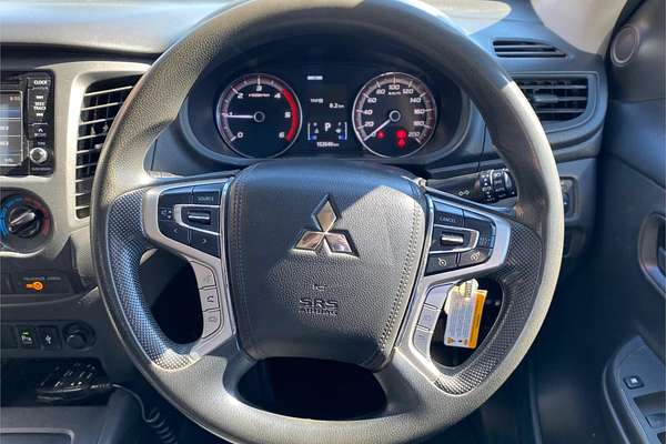 2018 Mitsubishi Triton GLX ADAS MR 4X4