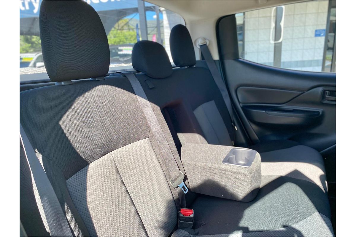 2018 Mitsubishi Triton GLX ADAS MR 4X4