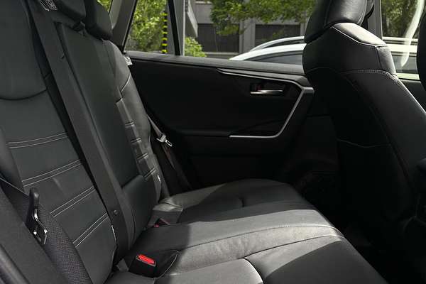 2019 Toyota RAV4 Cruiser AXAH52R