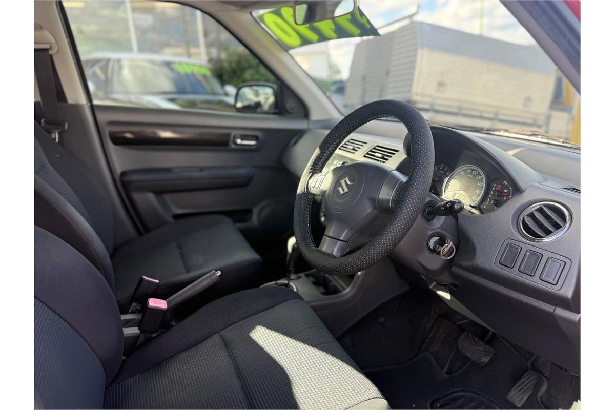 2010 Suzuki Swift RS415