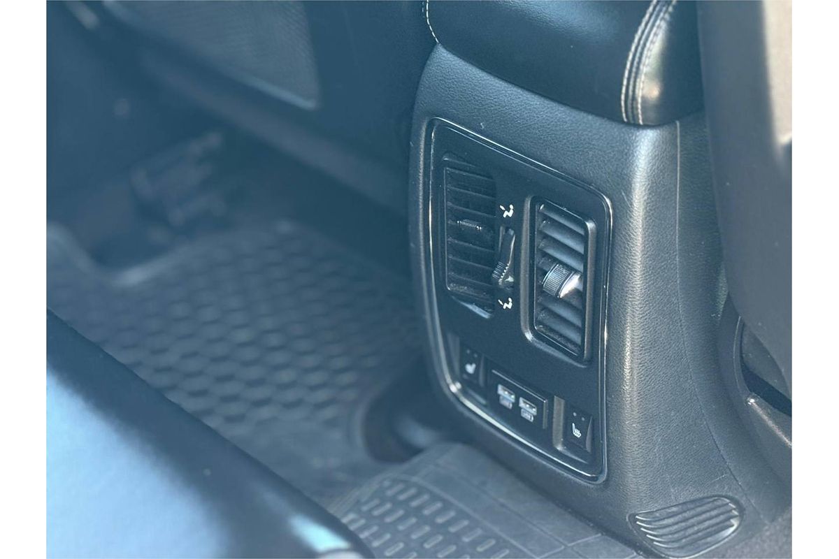 2015 Jeep GRAND CHEROKEE LIMITED (4x4) WK MY15