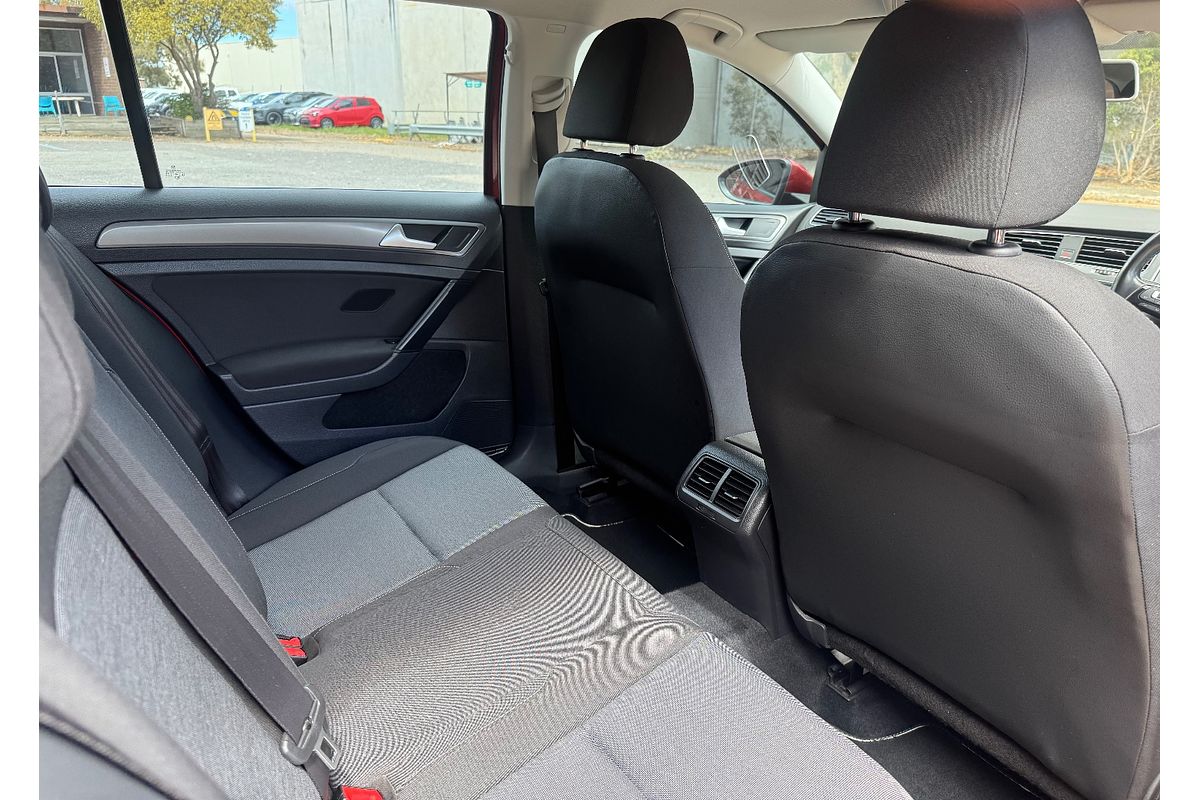 2013 Volkswagen Golf 90TSI 7