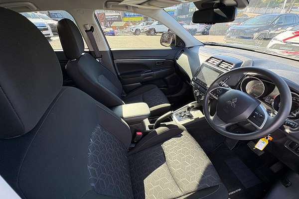 2023 Mitsubishi ASX ES XD