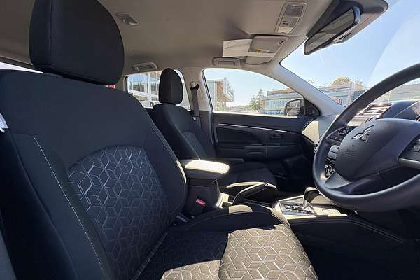 2023 Mitsubishi ASX ES XD