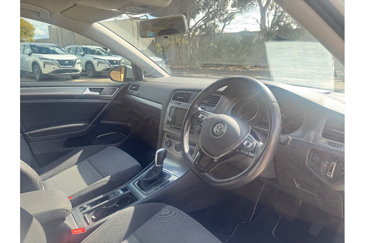 2016 Volkswagen Golf 92TSI 7