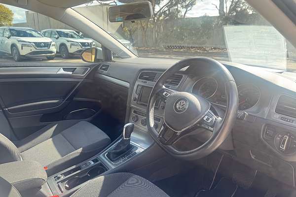 2016 Volkswagen Golf 92TSI 7