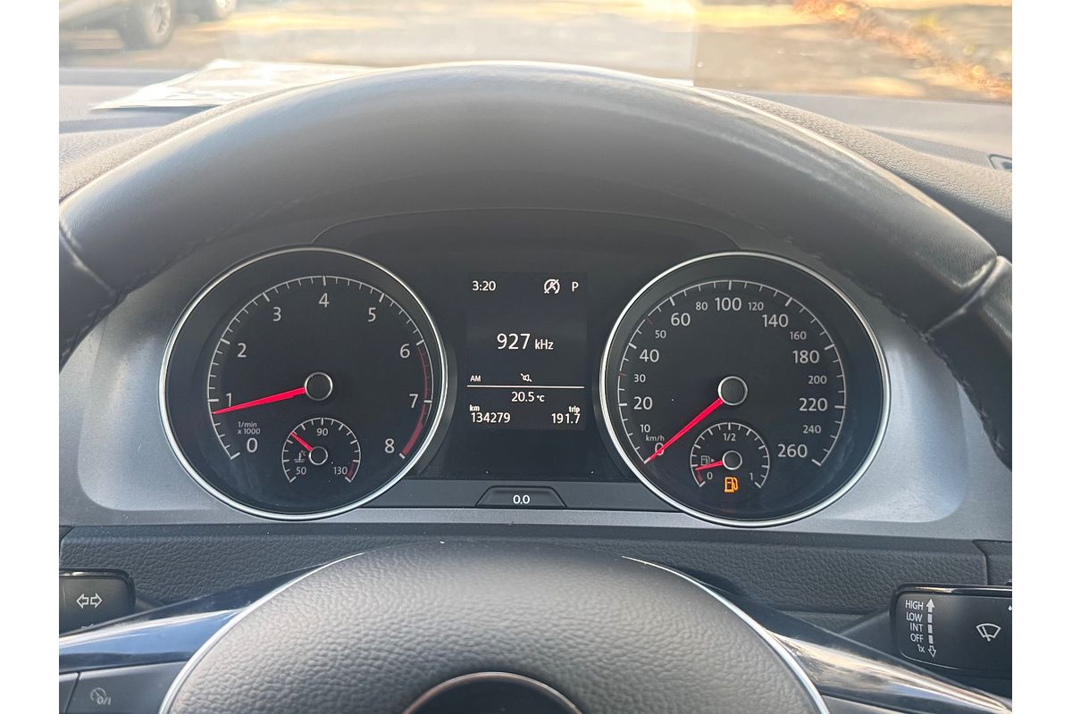 2016 Volkswagen Golf 92TSI 7