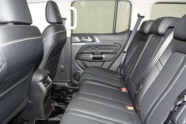 2024 GWM Tank 300 Ultra Hybrid P01