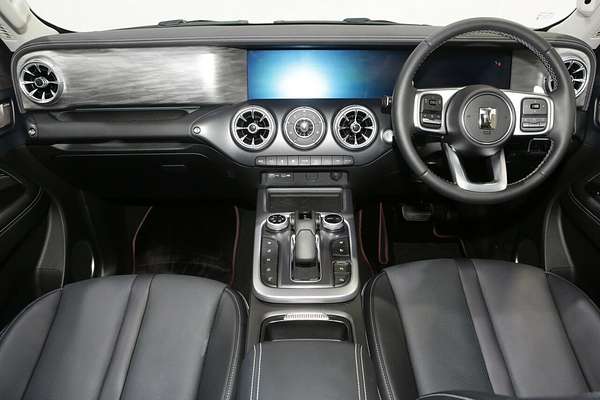 2024 GWM Tank 300 Ultra Hybrid P01