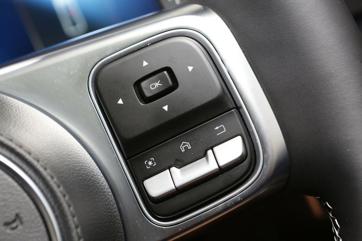 2024 GWM Tank 300 Ultra Hybrid P01