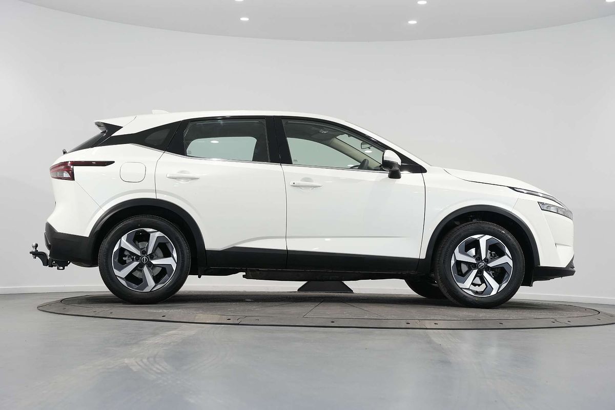 2023 Nissan QASHQAI ST J12