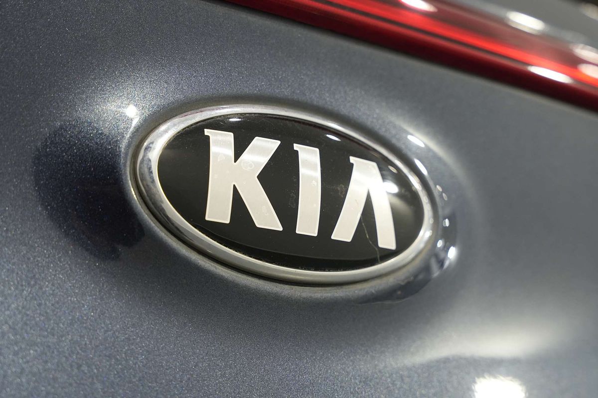 2021 Kia Sportage S QL