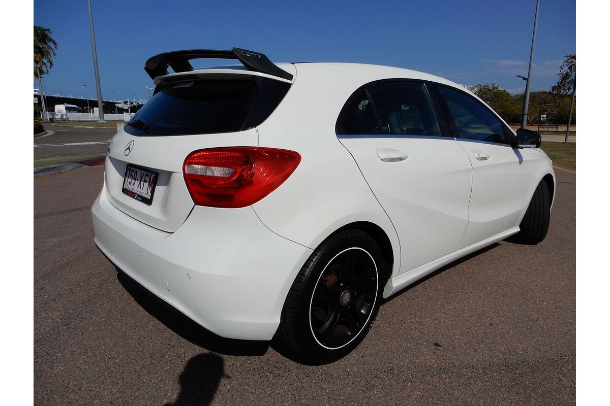 2015 Mercedes-Benz A-Class A180 W176