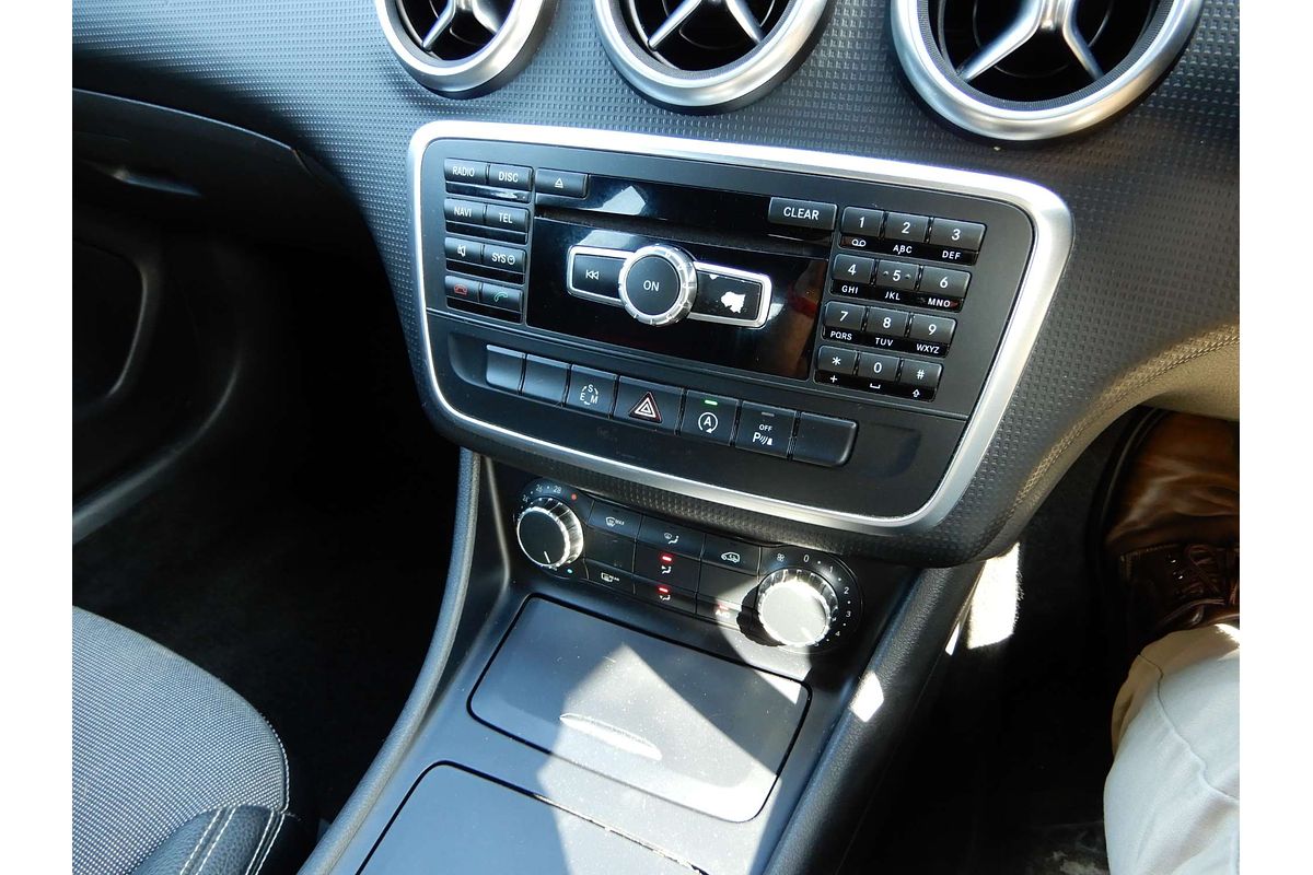 2015 Mercedes-Benz A-Class A180 W176
