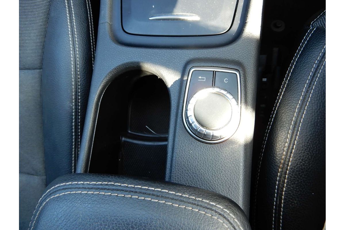 2015 Mercedes-Benz A-Class A180 W176