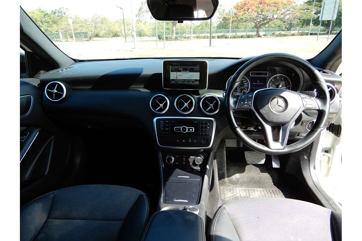 2015 Mercedes-Benz A-Class A180 W176