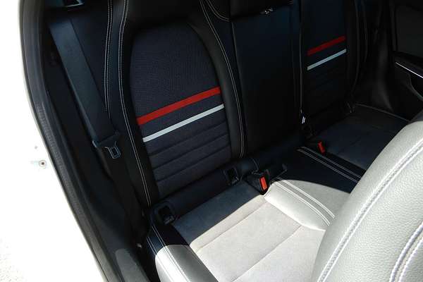 2015 Mercedes-Benz A-Class A180 W176