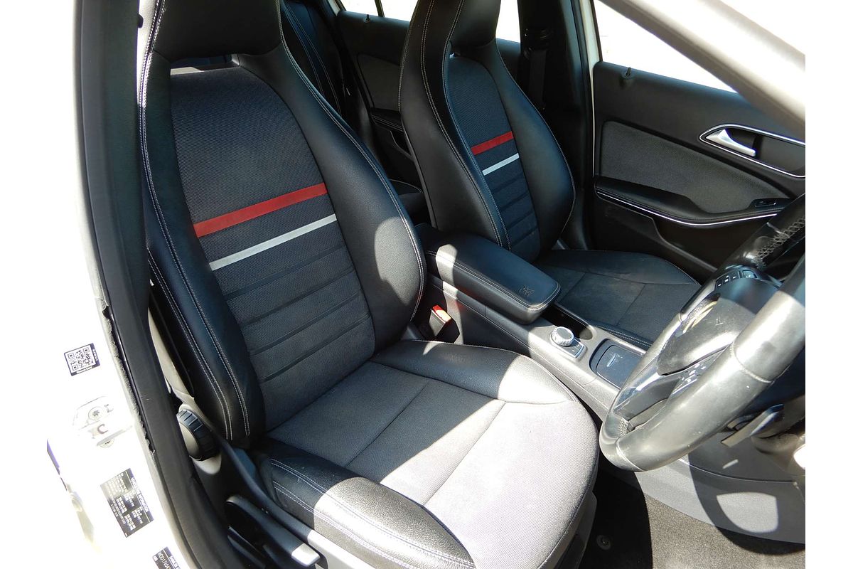 2015 Mercedes-Benz A-Class A180 W176