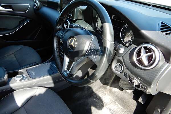 2015 Mercedes-Benz A-Class A180 W176