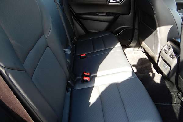 2023 Nissan X-TRAIL ST-L T33