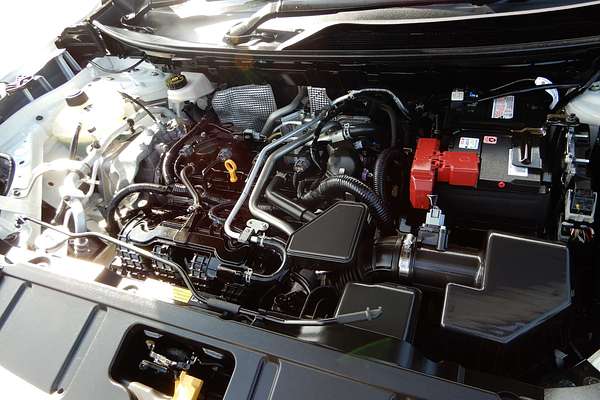 2023 Nissan X-TRAIL ST-L T33