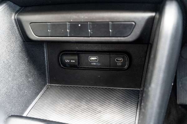 2022 Kia Sportage SX NQ5