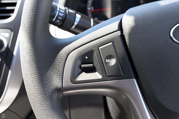 2017 Hyundai Accent Active RB4