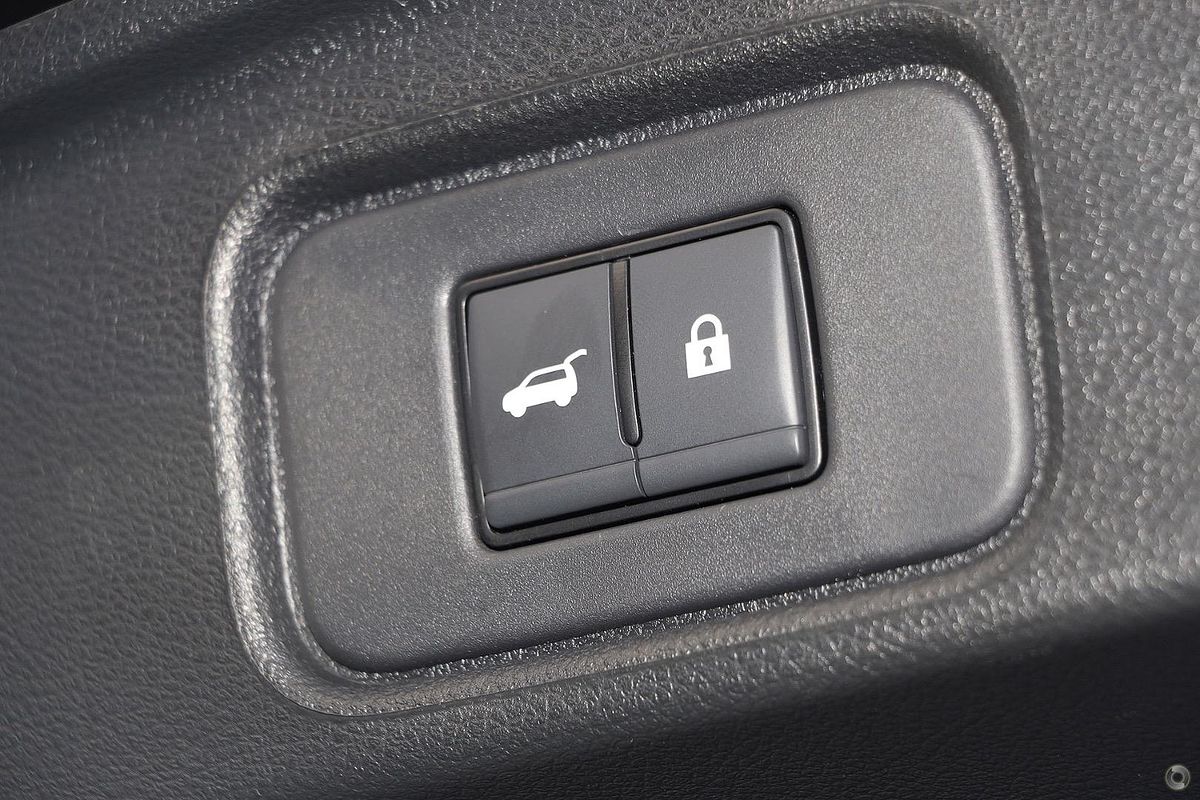 2024 Nissan Pathfinder Ti R53