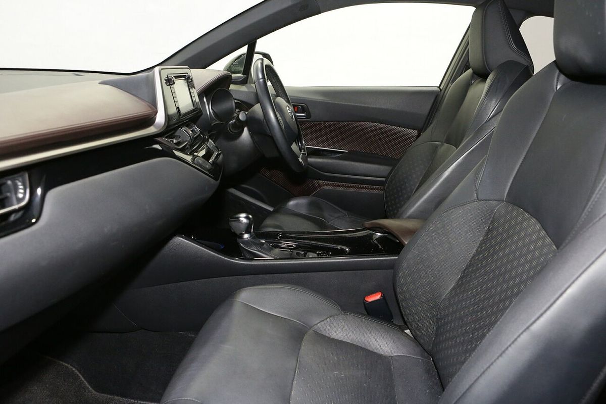 2017 Toyota C-HR Koba NGX10R