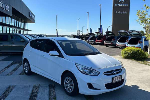 2016 Hyundai Accent Active RB3