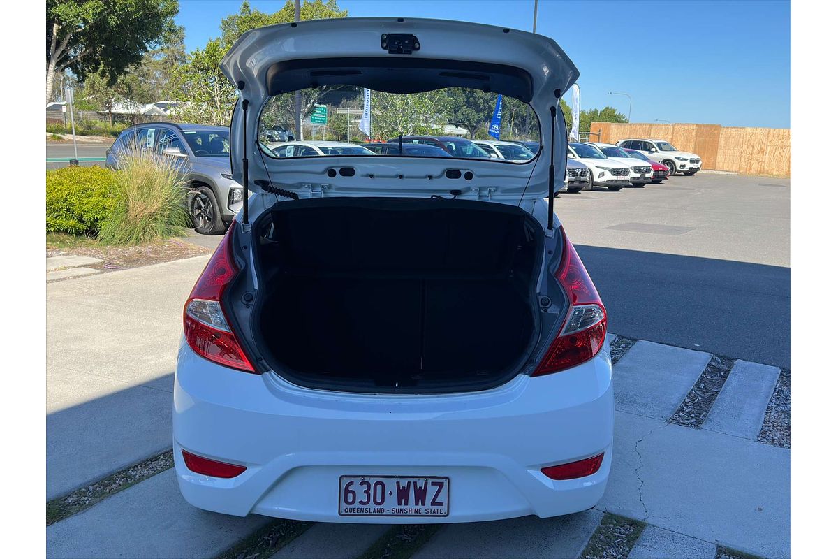 2016 Hyundai Accent Active RB3