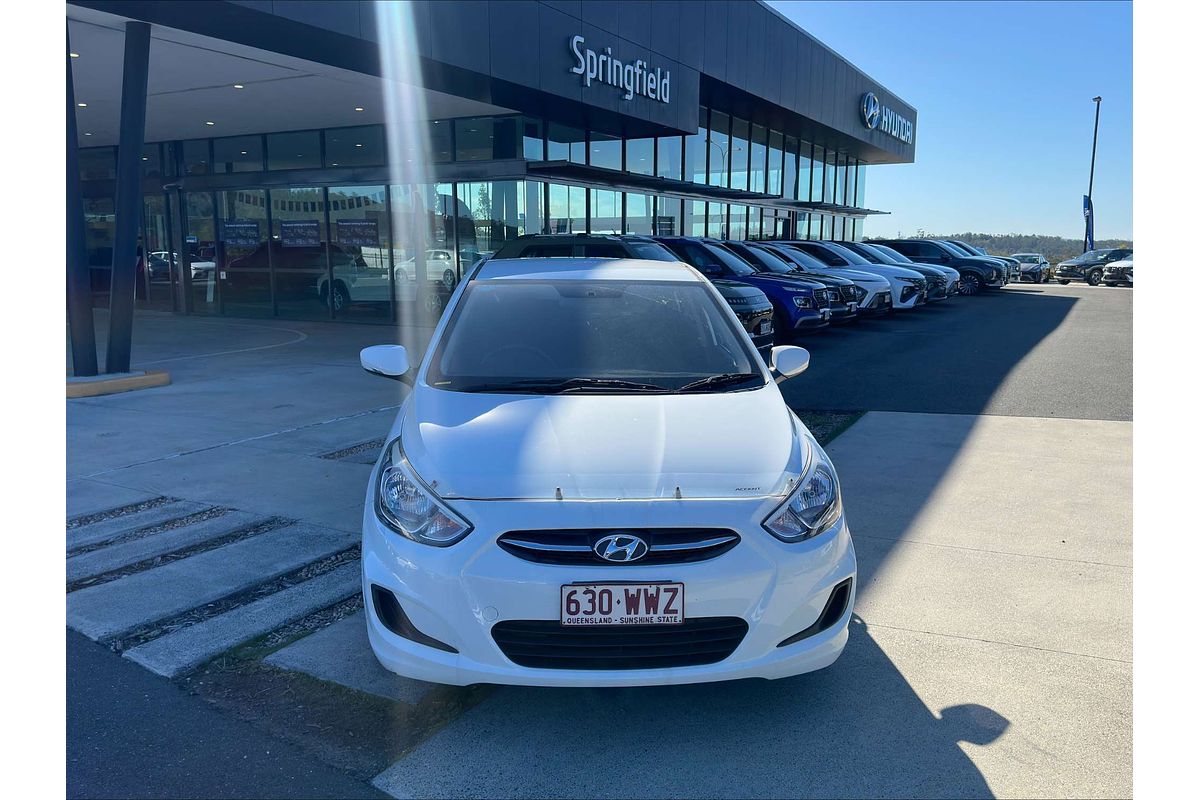 2016 Hyundai Accent Active RB3