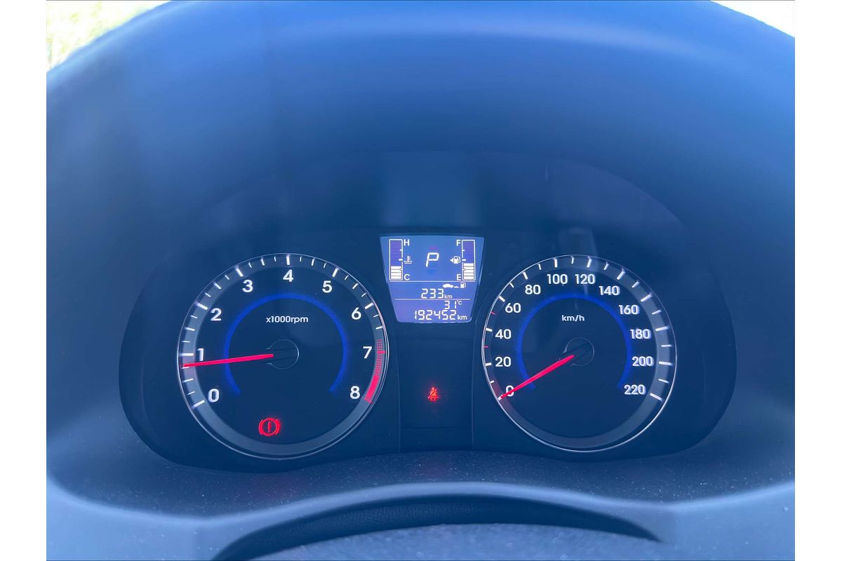 2016 Hyundai Accent Active RB3