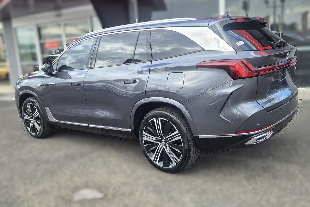 2025 MG QS Essence IS31