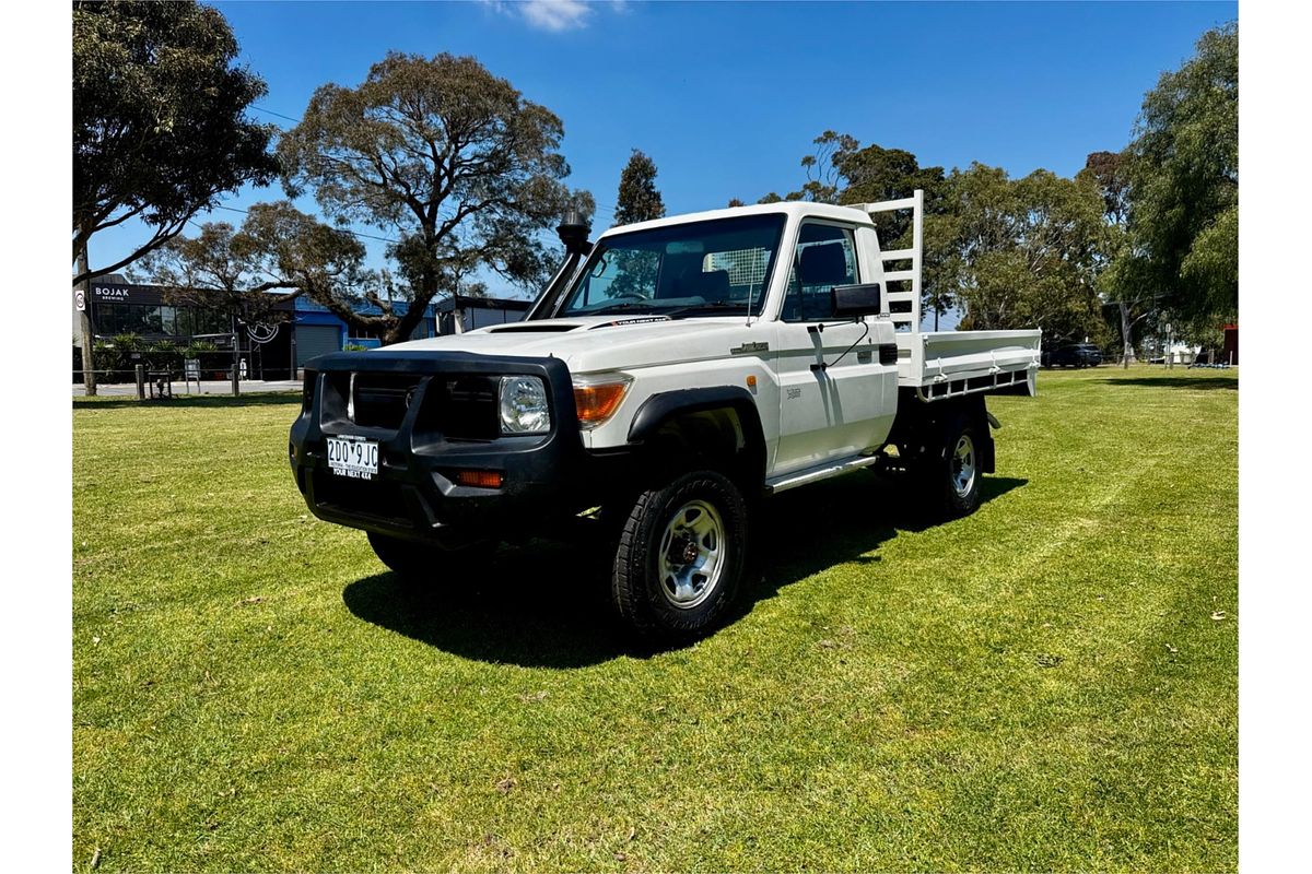 2010 Toyota Landcruiser Workmate VDJ79R 4X4