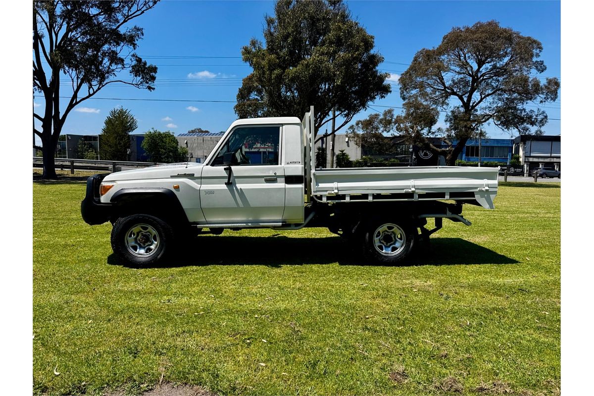 2010 Toyota Landcruiser Workmate VDJ79R 4X4