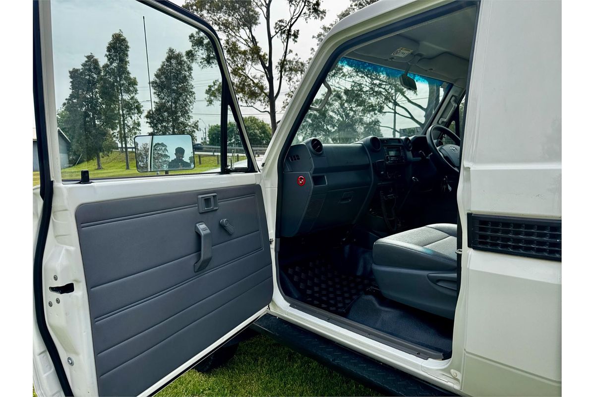 2017 Toyota Landcruiser WORKMATE (4x4) VDJ79R MY18 4X4