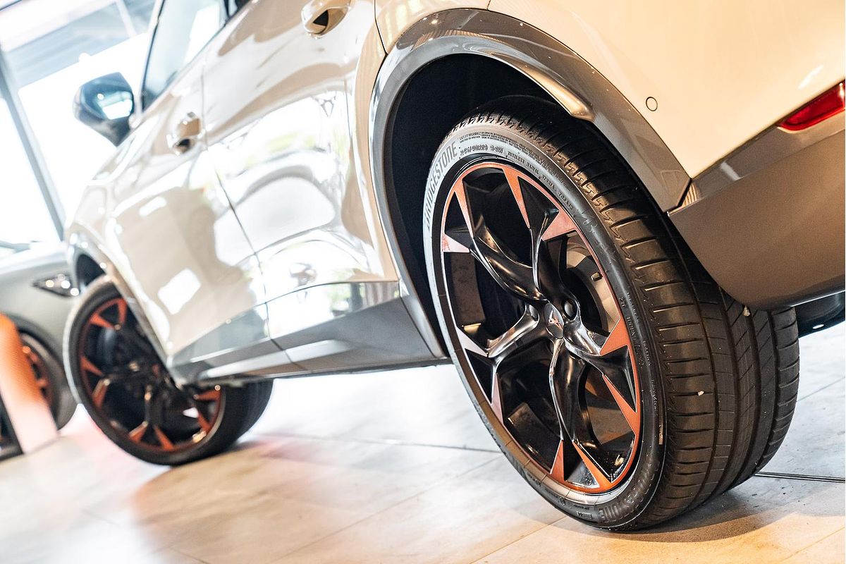 2024 CUPRA Formentor VZx KM