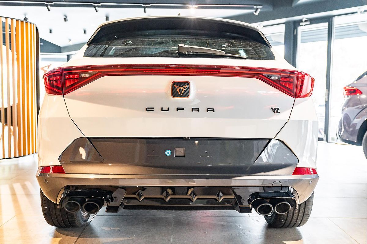 2024 CUPRA Formentor VZx KM