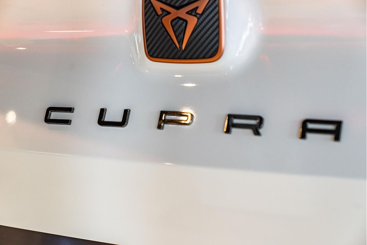 2024 CUPRA Formentor VZx KM