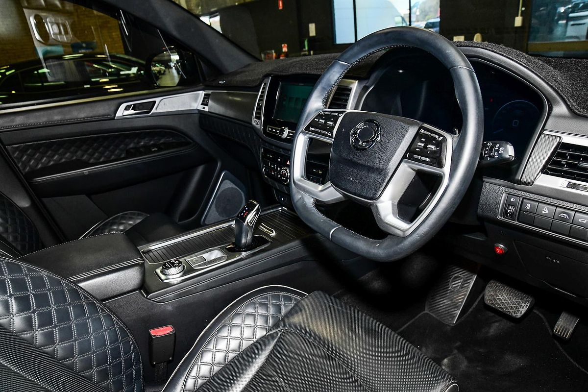 2022 SsangYong Rexton Ultimate Y450